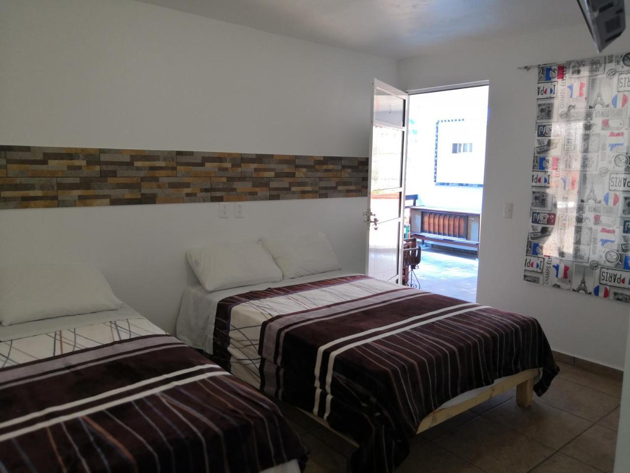 Hostal Maple Querétaro Kültér fotó