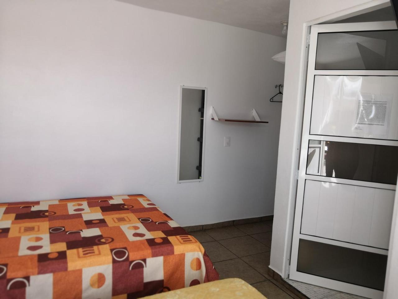 Hostal Maple Querétaro Kültér fotó